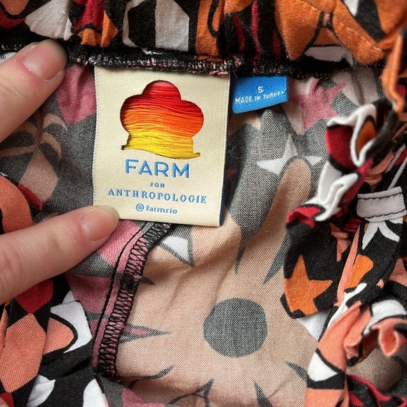 Farm Rio fun patterned pants - Picture 3 of 7